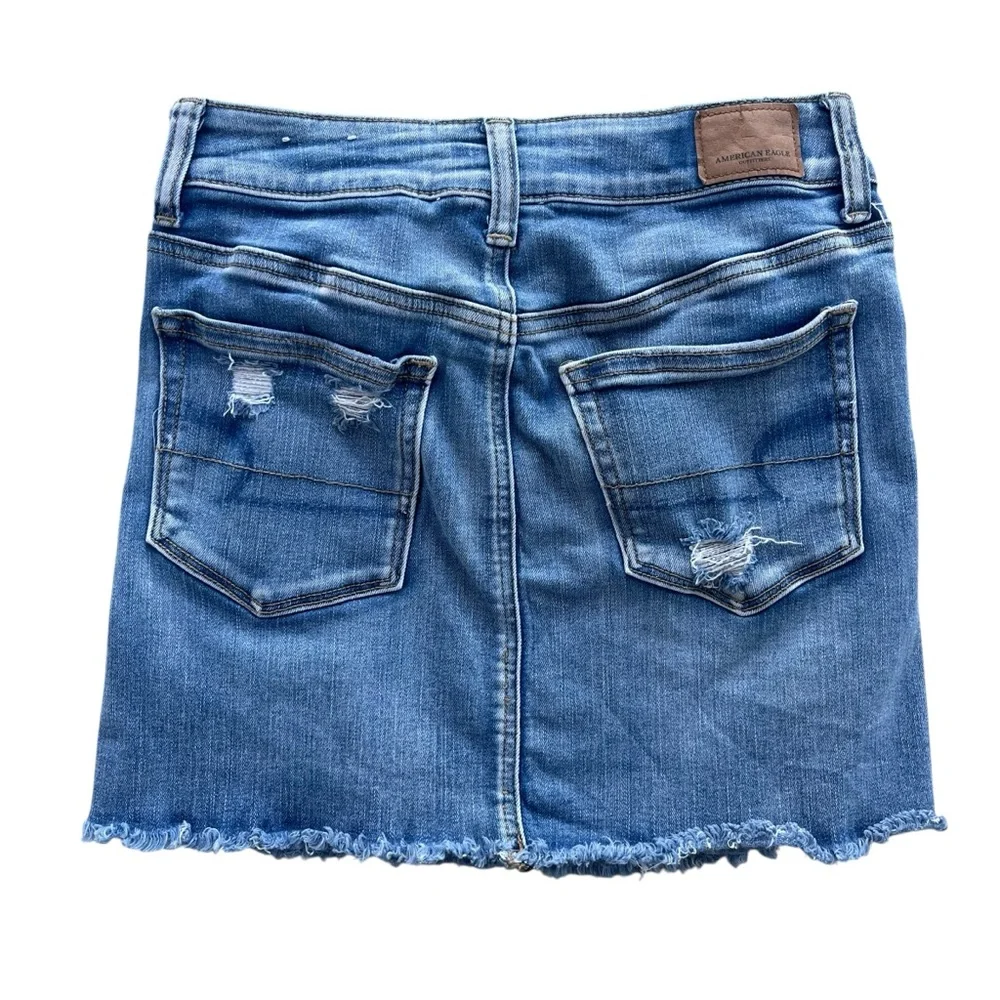 American Eagle Women’s 4 Light Wash Hi-Rise Mini Next Level Stretch X Jean Skirt